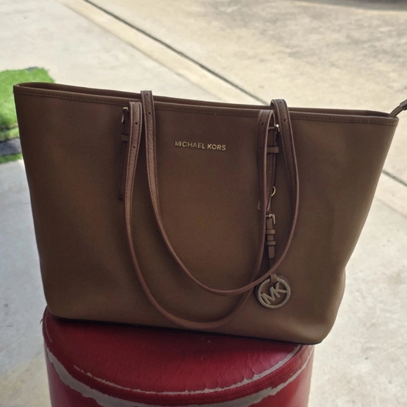 MICHAEL KORS Jet Set Tote Bag  Saffiano Leather Brown Tan 16x10 Large - Picture 11 of 15